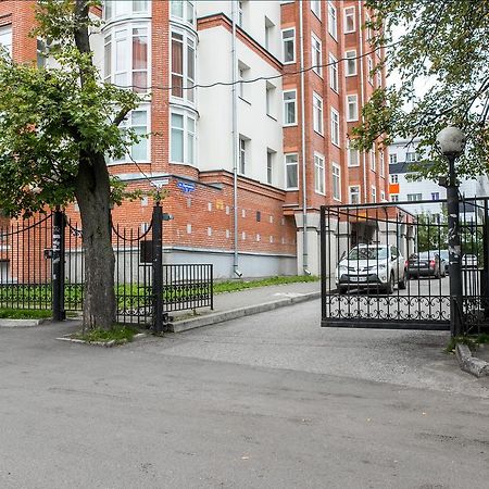 Apart On Kartashova 3 Apartment Tomsk Bagian luar foto